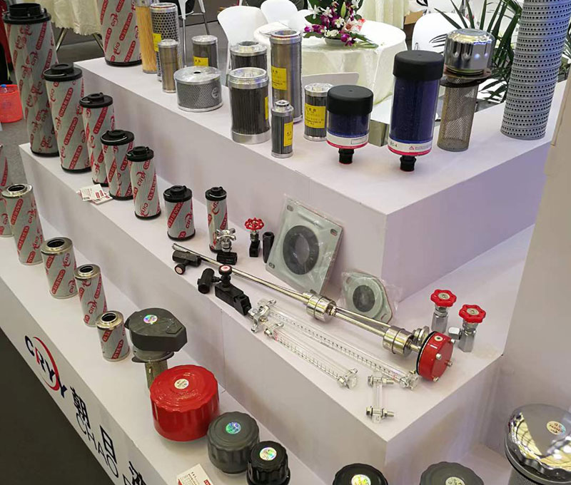 液壓過濾器中常見的就是吸油過濾器、回油過濾器壓力管路過濾器等等，使用過濾器的時候有很多的要求。那液壓過濾器使用有哪些要求？朝日液壓告訴你：